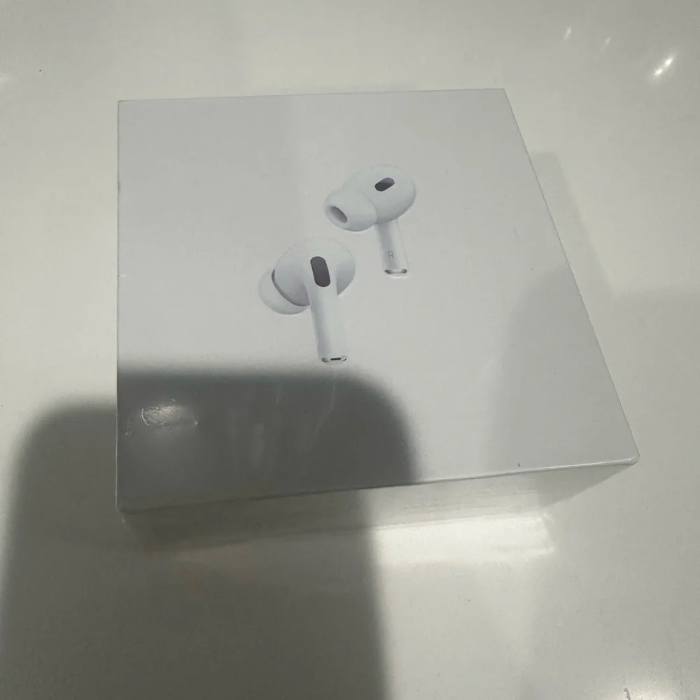 Apple White AirPods Pro Wireless Headset